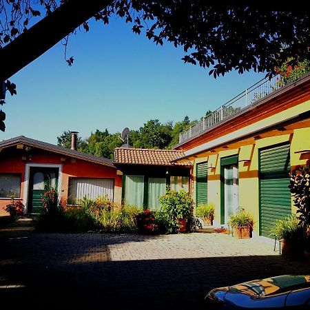 Casa Margherita Villar San Costanzo Exterior photo